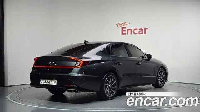 Hyundai Sonata 2020 — Фото 2/20