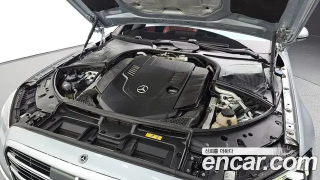 Mercedes-Benz S-Class 2021 — Фото 5/20