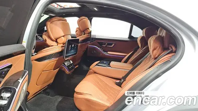 Mercedes-Benz S-Class 2021 — Фото 11/20