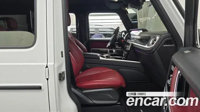 Mercedes-Benz G-Class 2022 — ფოტო 6/20