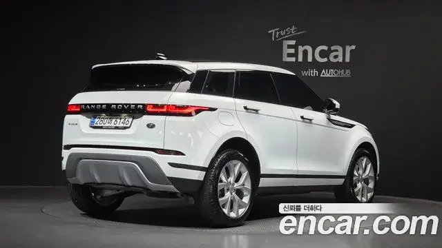 Land Rover Range Rover Evoque 2021 — Фото 2/20