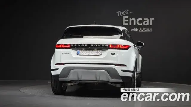 Land Rover Range Rover Evoque 2021 — Фото 4/20