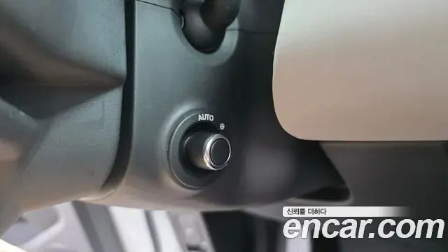 Land Rover Range Rover Evoque 2021 — Фото 14/20