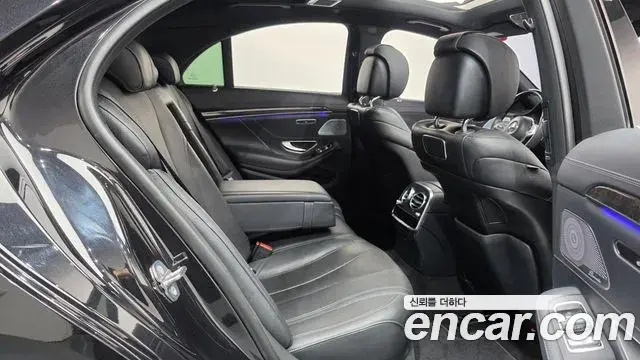 Mercedes-Benz S-Class 2019 — Фото 11/20