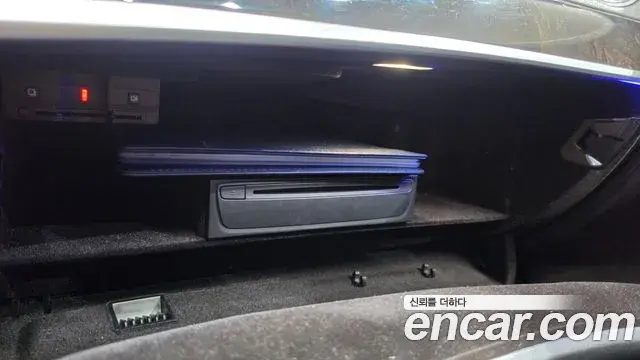 Mercedes-Benz S-Class 2019 — Фото 17/20