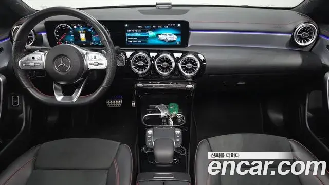 Mercedes-Benz CLA-Class 2022 — Фото 7/20