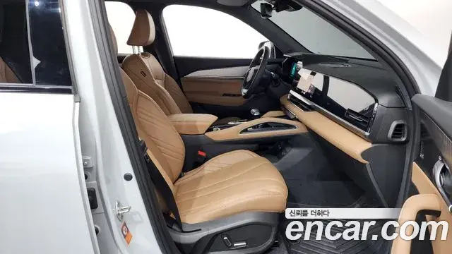 Renault Samsung Grand Koleos 2026 — ფოტო 12/35