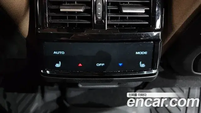 Renault Samsung Grand Koleos 2026 — ფოტო 2/35