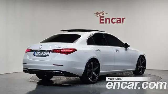 Mercedes-Benz C-Class 2024 — Фото 2/20