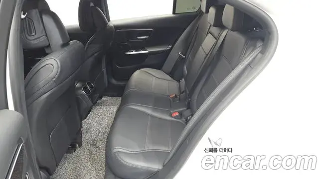 Mercedes-Benz C-Class 2024 — Фото 11/20