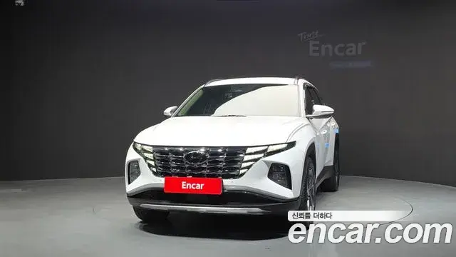 Hyundai The New Tucson 2022 — Фото 3/20