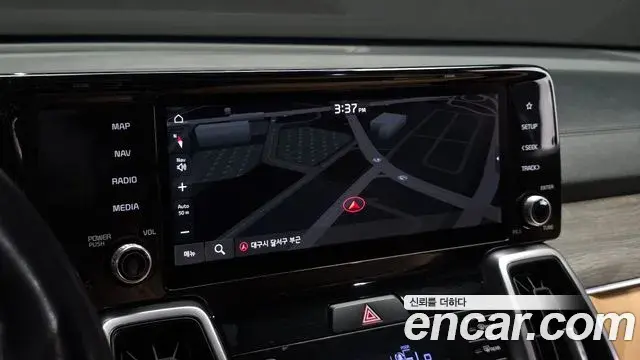 Kia Sorento 2020 — Фото 13/20
