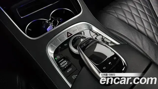 Mercedes-Benz S-Class 2019 — Фото 16/20