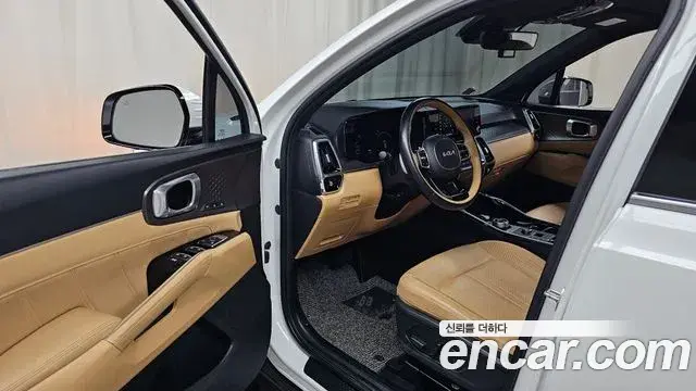 Kia Sorento 2023 — Фото 10/20