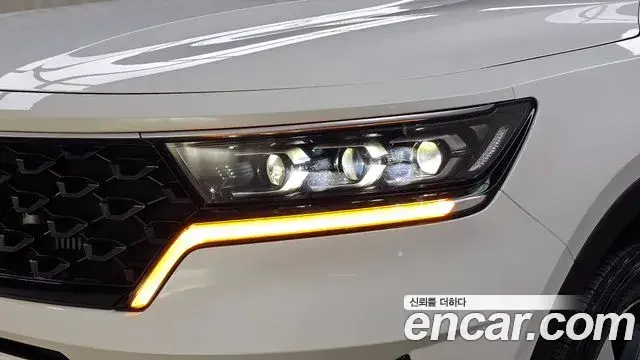 Kia Sorento 2023 — Photo 15/35