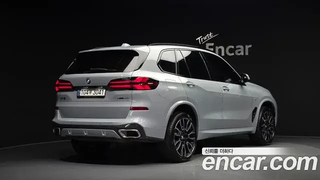 BMW X5 2023 — Фото 2/20