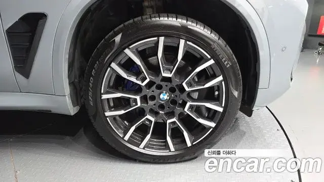BMW X5 2023 — Фото 5/20