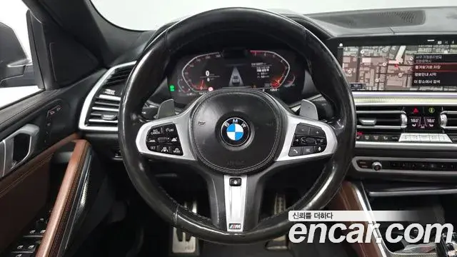 BMW X6 2022 — Фото 13/20