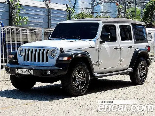 Jeep Wrangler 2019 — Фото 1/16