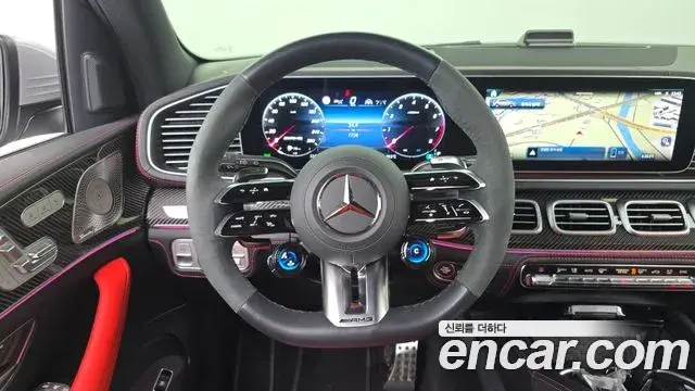 Mercedes-Benz GLE-Class 2025 — Фото 13/20