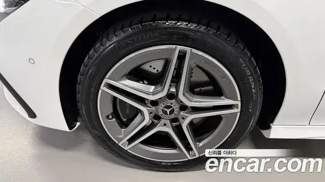 Mercedes-Benz CLA-Class 2026 — Photo 10/20