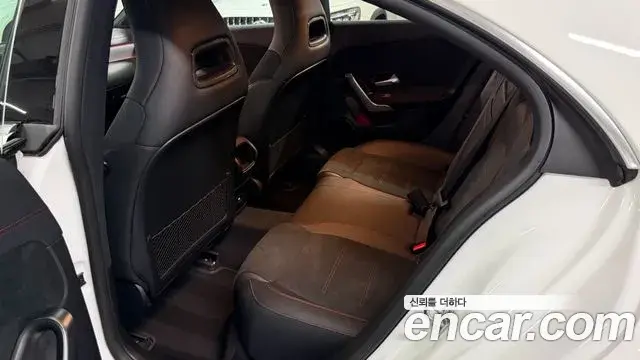 Mercedes-Benz CLA-Class 2026 — Photo 16/20