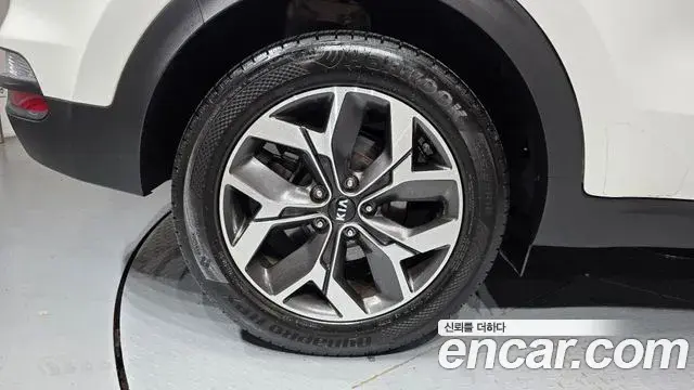 Kia Sportage The Bold 2018 — Şəkil 35/42