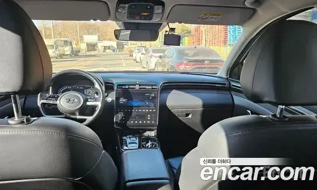 Hyundai The New Tucson 2023 — Фото 9/20