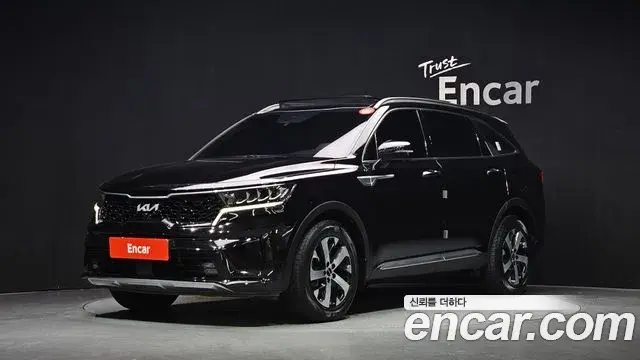 Kia Sorento 2021 — Фото 1/20