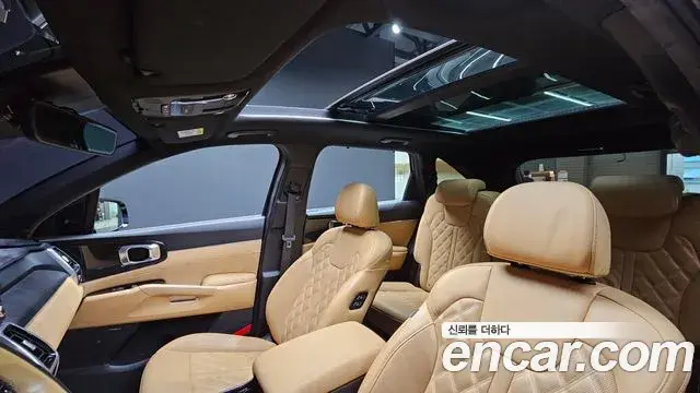 Kia Sorento 2021 — Фото 14/20