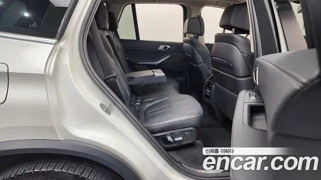 BMW X5 2020 — Фото 10/20