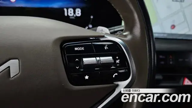 Kia K8 2021 — Şəkil 34/36