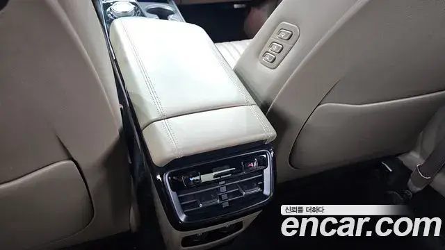 Kia K8 2021 — Şəkil 5/36