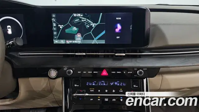 Kia Carnival 2023 — Фото 14/20