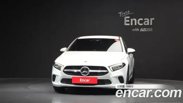 Mercedes-Benz A-Class 2022 — Фото 3/20