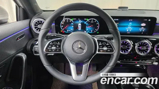Mercedes-Benz A-Class 2022 — Фото 14/20