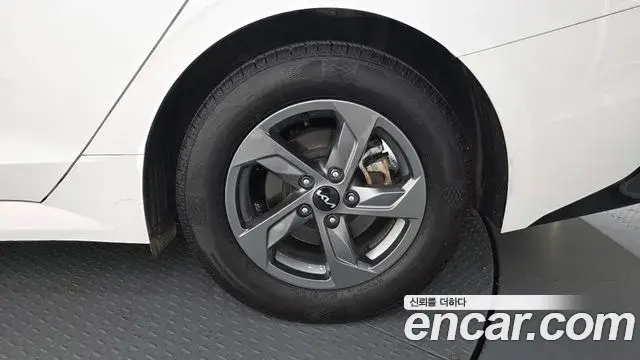 Kia K5 2024 — Photo 29/30