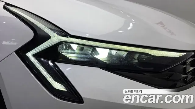 Kia K5 2024 — Photo 13/30