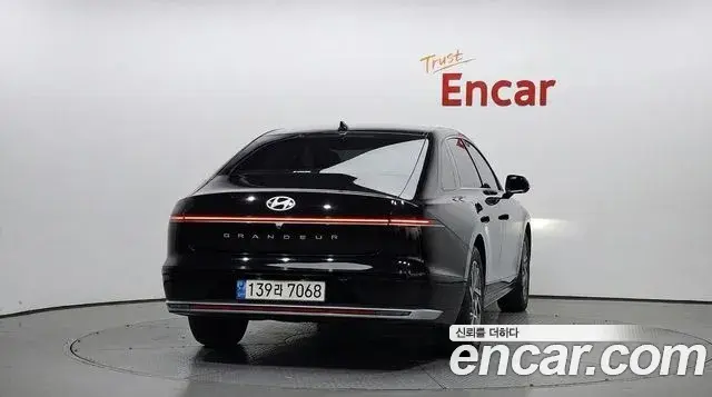 Hyundai Grandeur 2023 — Фото 4/20