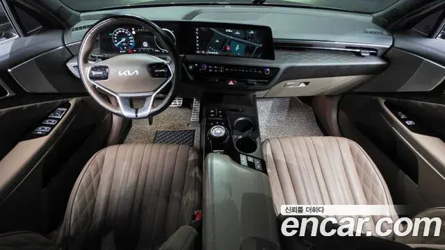 Kia K8 2021 — ფოტო 4/37