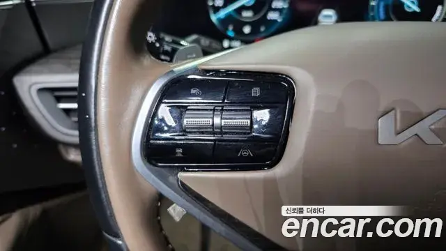 Kia K8 2021 — ფოტო 30/37