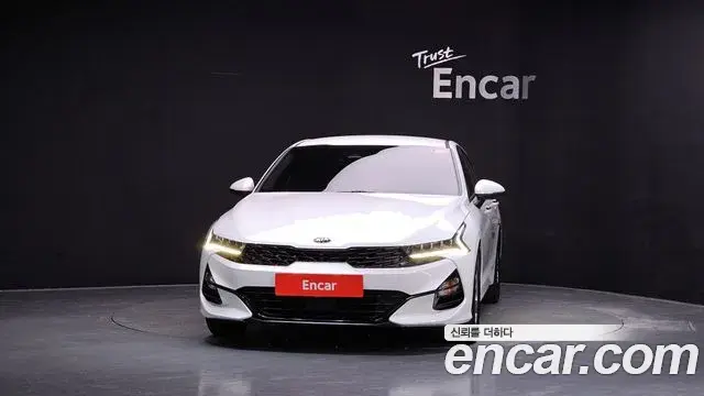 Kia K5 2021 — Şəkil 8/34