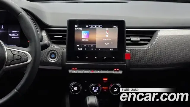 Renault Samsung Arkana 2024 — ფოტო 29/33