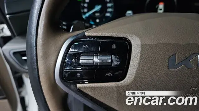Kia K8 2022 — Photo 25/32