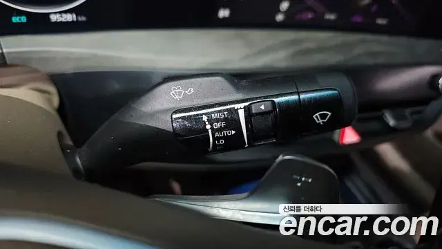 Kia K8 2022 — Photo 17/32