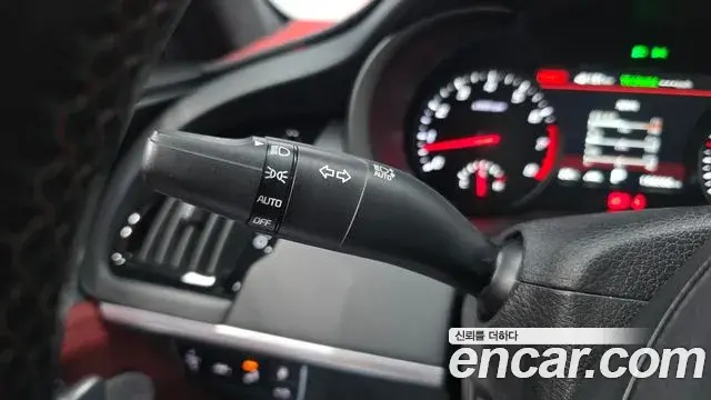Kia Stinger 2020 — Photo 7/34