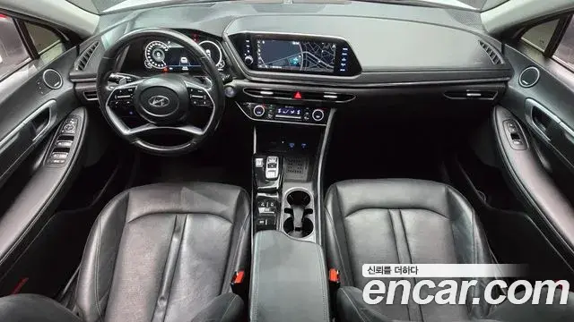 Hyundai Sonata 2022 — Фото 7/20