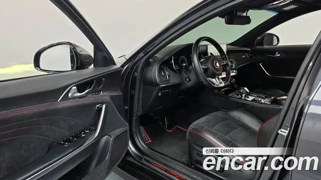 Kia Stinger Meister 2022 — ფოტო 27/30