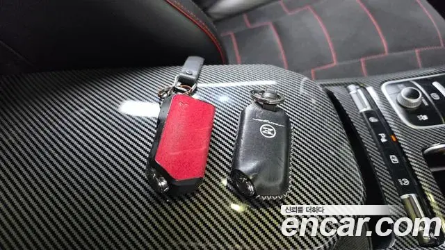 Kia Stinger Meister 2022 — ფოტო 3/30