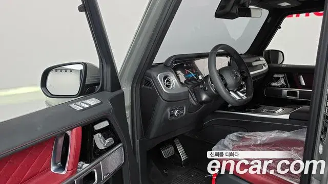 Mercedes-Benz G-Class 2026 — Şəkil 9/37
